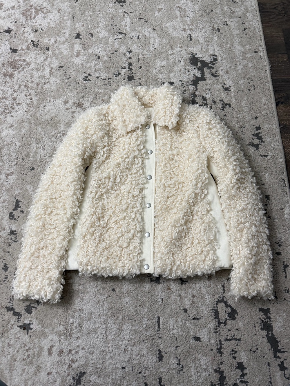 Urban Outfitters Cream Sherpa Button Down Jacket Size XS